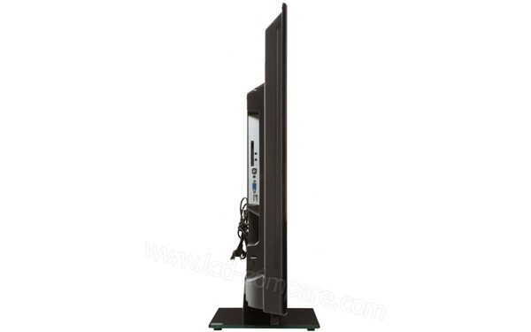 LISTO 48DLEDUSB-349 - Vue du c&ocirc;t&eacute; gauche (cr&eacute;dit : Boulanger)