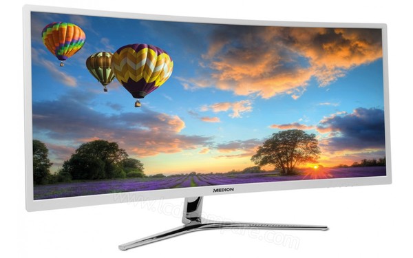 MEDION Akoya X58434 - Vue 3/4 gauche