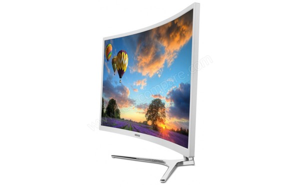 MEDION Akoya X58434 - Vue 3/4 droite