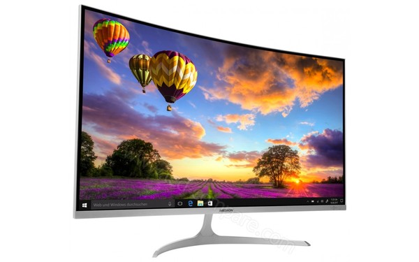 MEDION Akoya X58455 - Vue 3/4 gauche