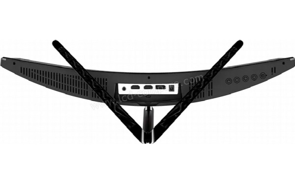 NEWSKILL Icarus IC27Q4-V2P - Vue du dessous