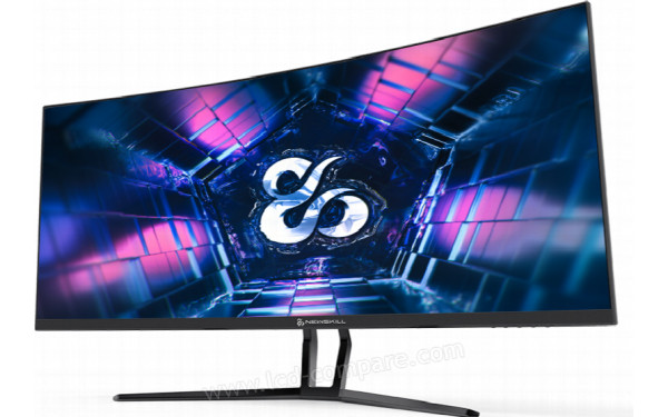 NEWSKILL Icarus IC34W4-V - Vue 3/4 droite