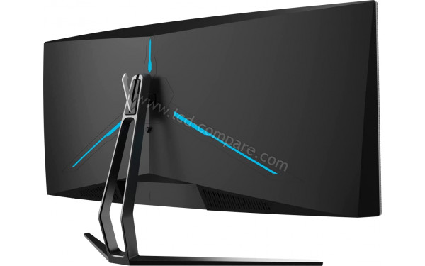 NEWSKILL Icarus IC34W4-V - Vue 3/4 arri&egrave;re