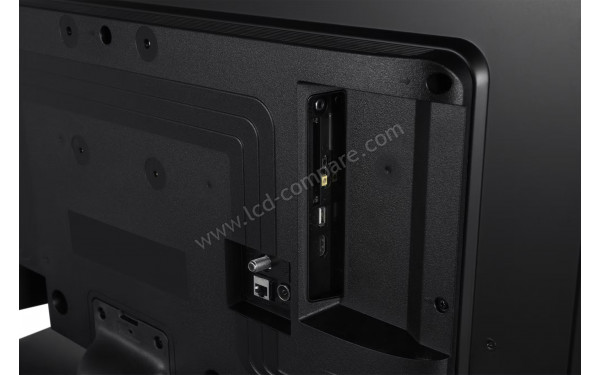 PANASONIC TB-40S45AEZ - Connectiques