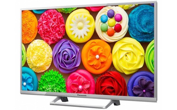 PANASONIC TX-32CS600E - Vue 3/4 droite