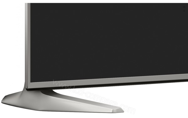 PANASONIC TX-40DX700F - Zoom sur le coin inf&eacute;rieur gauche