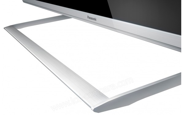 PANASONIC TX-42AS740E - Zoom sur la partie basse