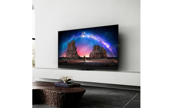 PANASONIC TX-55LZ2000 - Mise en situation