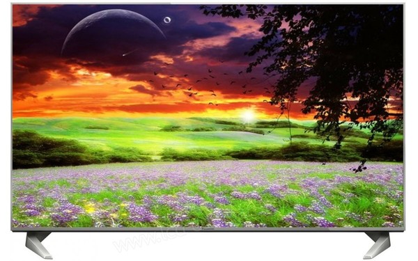 PANASONIC TX-58DX700F - Vue de face