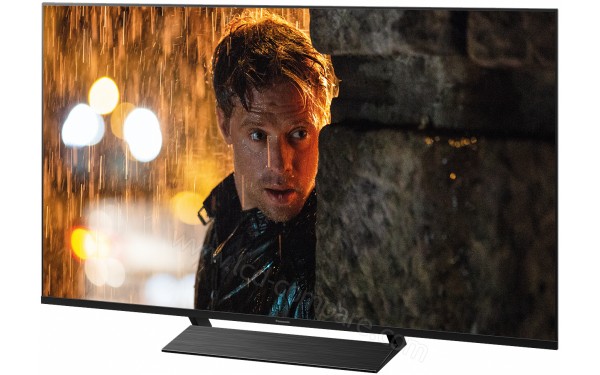 PANASONIC TX-58GXW804 - Vue 3/4 droite