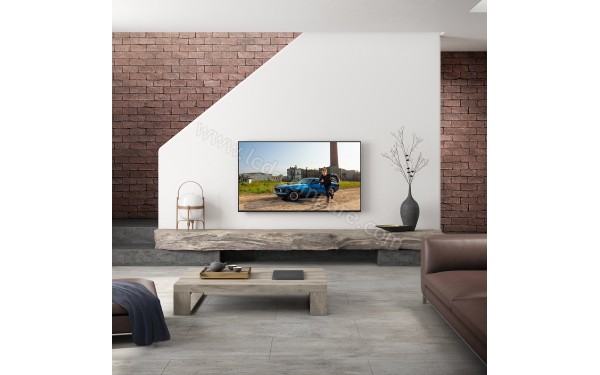 PANASONIC TX-65HX940E - Mise en situation