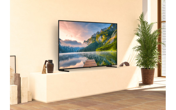 PANASONIC TX-65JX820E - Mise en situation