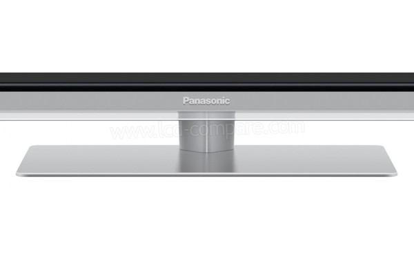 PANASONIC TX-L47ET50E - Zoom sur la partie basse