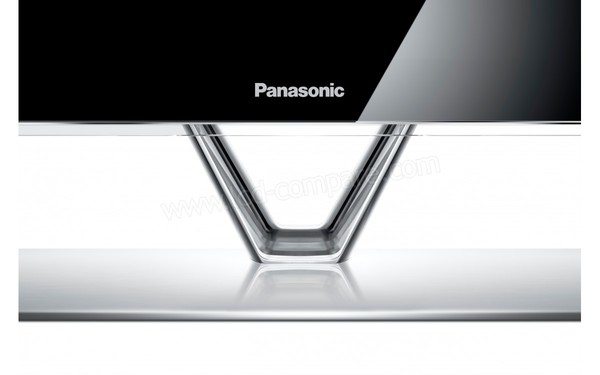 PANASONIC TX-P55VT60E - Zoom sur la partie basse