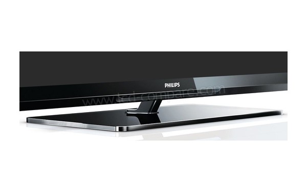 PHILIPS 32PFL3507H - Zoom sur la partie basse et le support de table