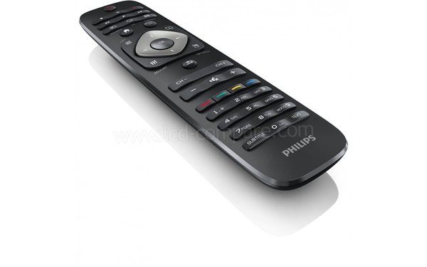 PHILIPS 37PFL4007K - T&eacute;l&eacute;commande en perspective