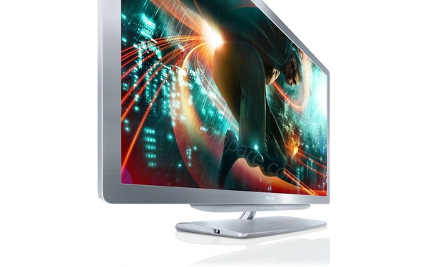 PHILIPS 37PFL9606H - Zoom sur le coin inf&eacute;rieur gauche