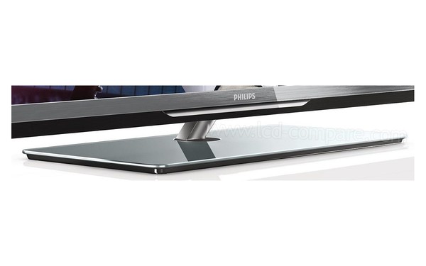 PHILIPS 40PFL5007H - Zoom sur la partie basse