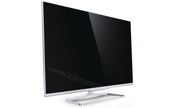 PHILIPS 47PFL7108H - Vue 3/4 gauche