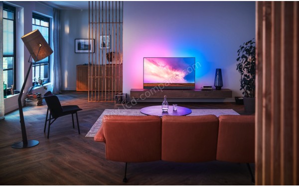 PHILIPS 50PUS8804 - Mise en situation