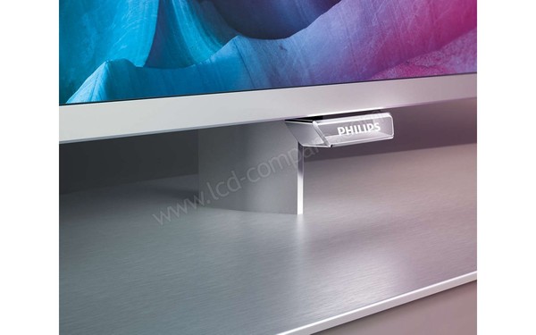 PHILIPS 55PFK6540 - Zoom sur la partie basse