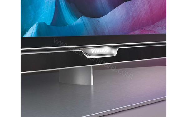 PHILIPS 55PUS7150 - Zoom sur la partie basse