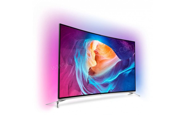 PHILIPS 55PUS8700 - Vue 3/4 gauche avec Ambilight