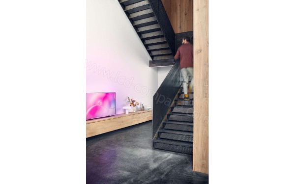 PHILIPS 55PUS9104 - Mise en situation