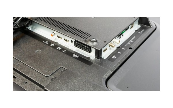 SALORA 55UHL2600 - Connectiques