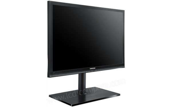 SAMSUNG C24A650X - Vue 3/4 gauche