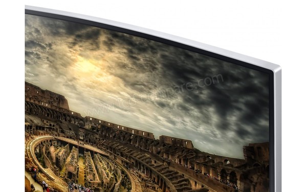 SAMSUNG C34F791WQU - Zoom sur le coin sup&eacute;rieur droit