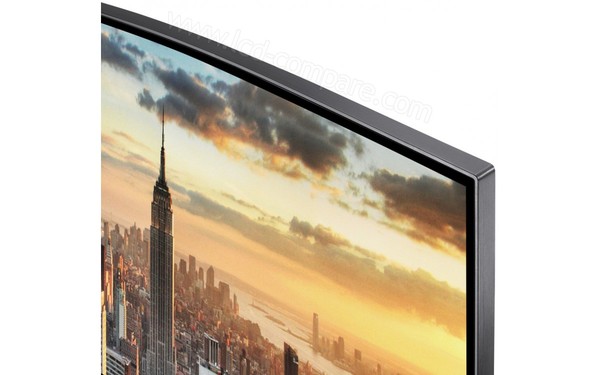 SAMSUNG C43J890DKU - Zoom sur la partie haute