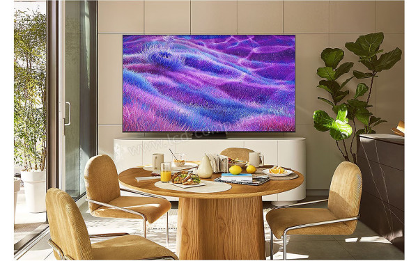 SAMSUNG GQ75QN80FAUXZG - Mise en situation
