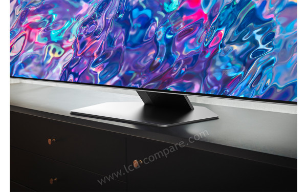SAMSUNG GQ75QN85BATXZG - Zoom sur la partie basse