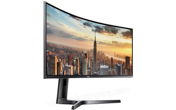SAMSUNG C43J892DKU - Vue 2/4 gauche