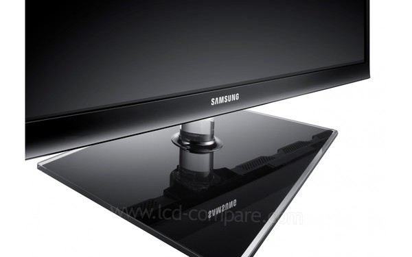SAMSUNG PS43E490B1WXZG - Zoom sur la partie basse