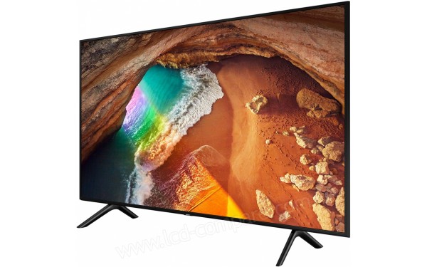SAMSUNG QE43Q60RATXXH - Vue 3/4 droite