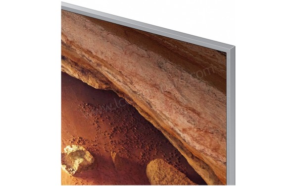 SAMSUNG QE49Q65RATXXH - Zoom sur le coin sup&eacute;rieur droit