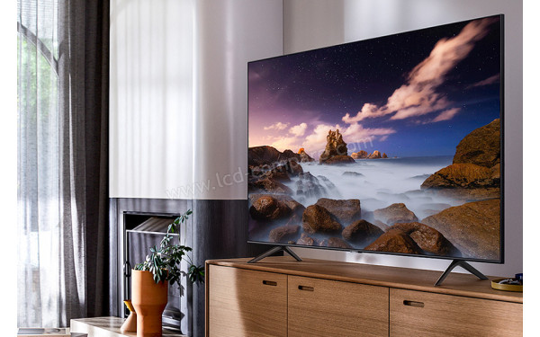 SAMSUNG QE50Q65TAUXXH - Mise en situation