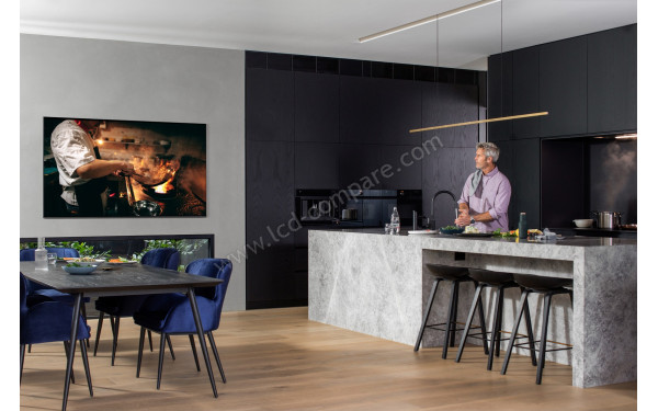 SAMSUNG QE55Q700T - Mise en situation