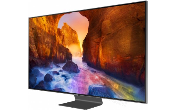 SAMSUNG QE55Q90R - Vue 3/4 droite