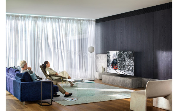 SAMSUNG QE65Q700T - Mise en situation