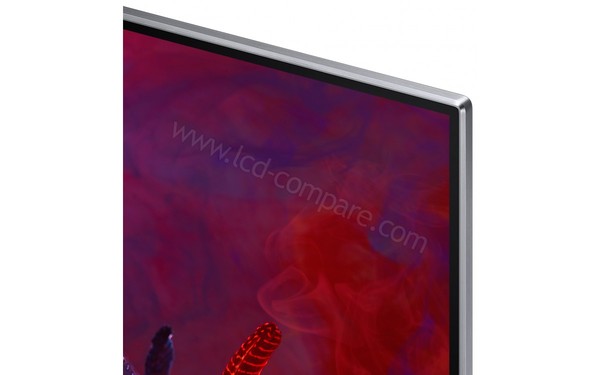 SAMSUNG QE65Q7FNATXZT 2018 - Vue du coin sup&eacute;rieur droit