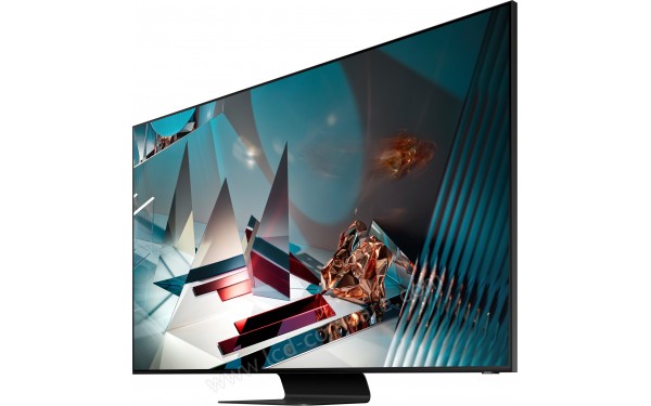 SAMSUNG QE65Q800T - Vue en contre-plong&eacute;e
