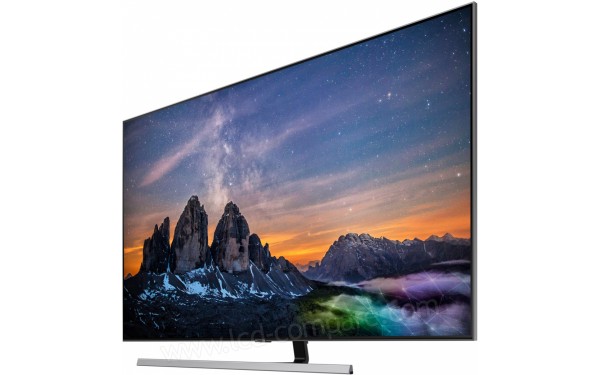 SAMSUNG QE65Q80RATXZG - Vue 3/4 droite par le bas