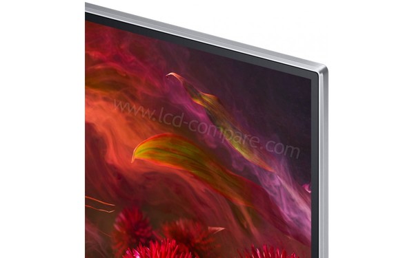 SAMSUNG QE65Q8FNATXZT 2018 - Zoom sur l'angle sup&eacute;rieur droit