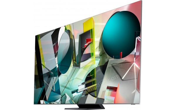 SAMSUNG QE65Q950TS - Vue en contre-plong&eacute;e