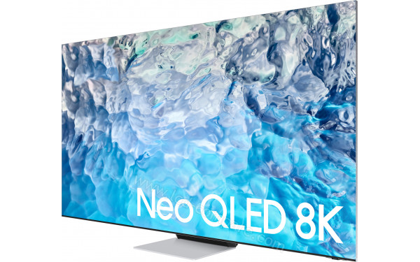 SAMSUNG QE65QN900BTXXH - Vue 3/4 droite