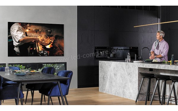 SAMSUNG QE75Q800T - Mise en situation