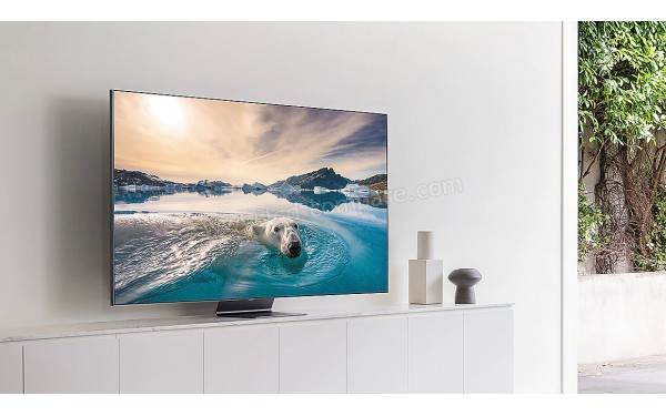 SAMSUNG QE75Q95T - Mise en situation